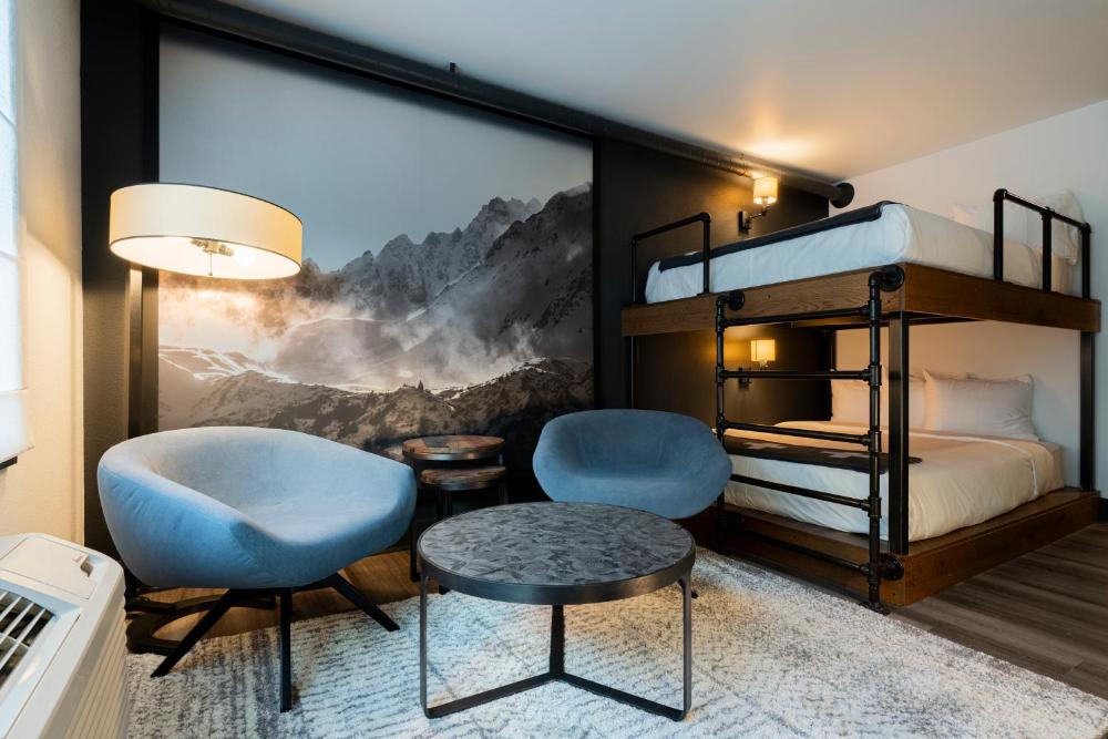 Quadruple Room interior